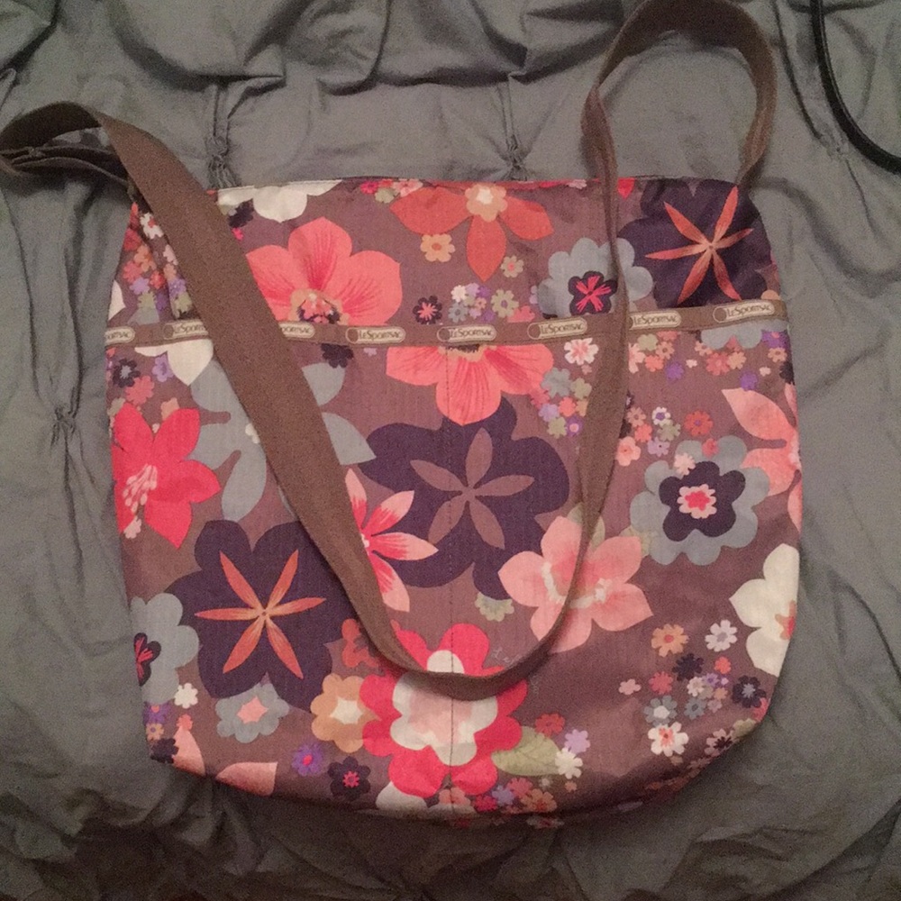 Le Sportsac Bag